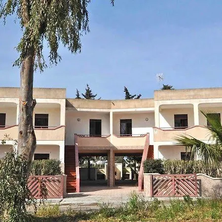 Degli Oleandri Apartment *
